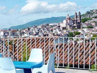 Hotel De La Borda Taxco de Alarcon Exterior photo
